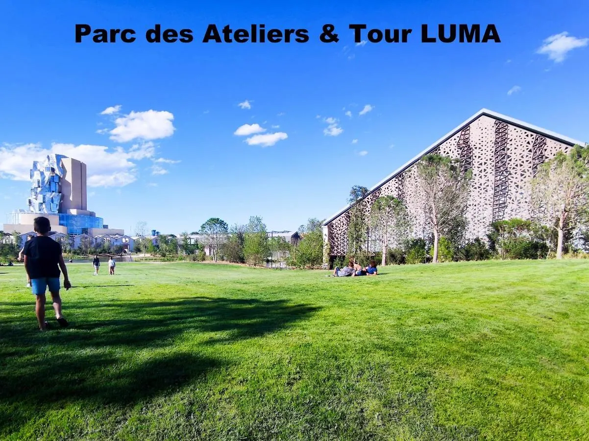 Divonne - Loft Cosy Avec Jardin Partage Apartman Arles